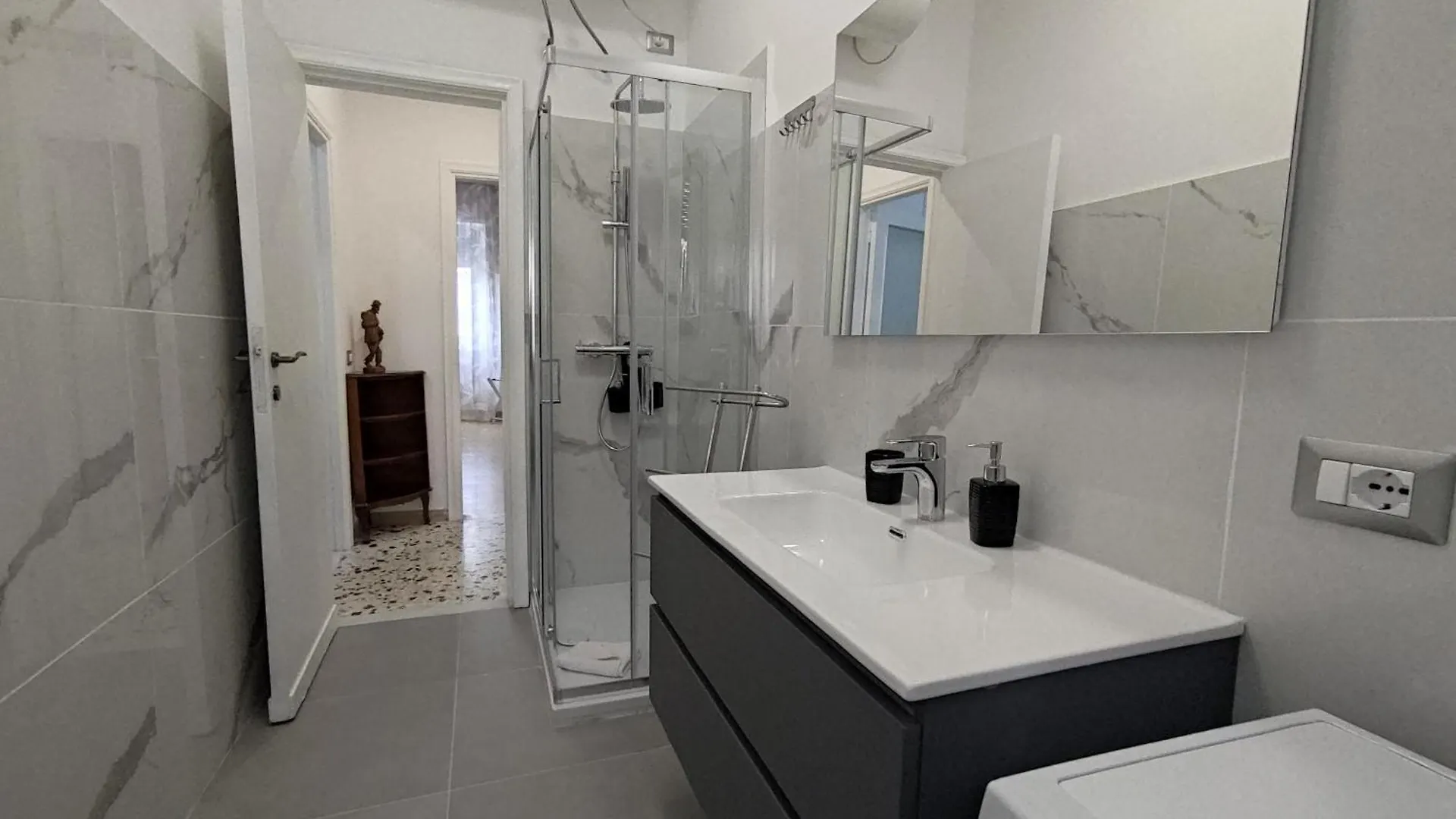 Silvia Apartment Rome